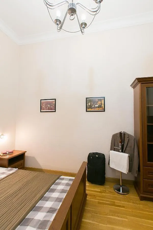 Friends Hostel & Apartments بودابست 0*,  المجر