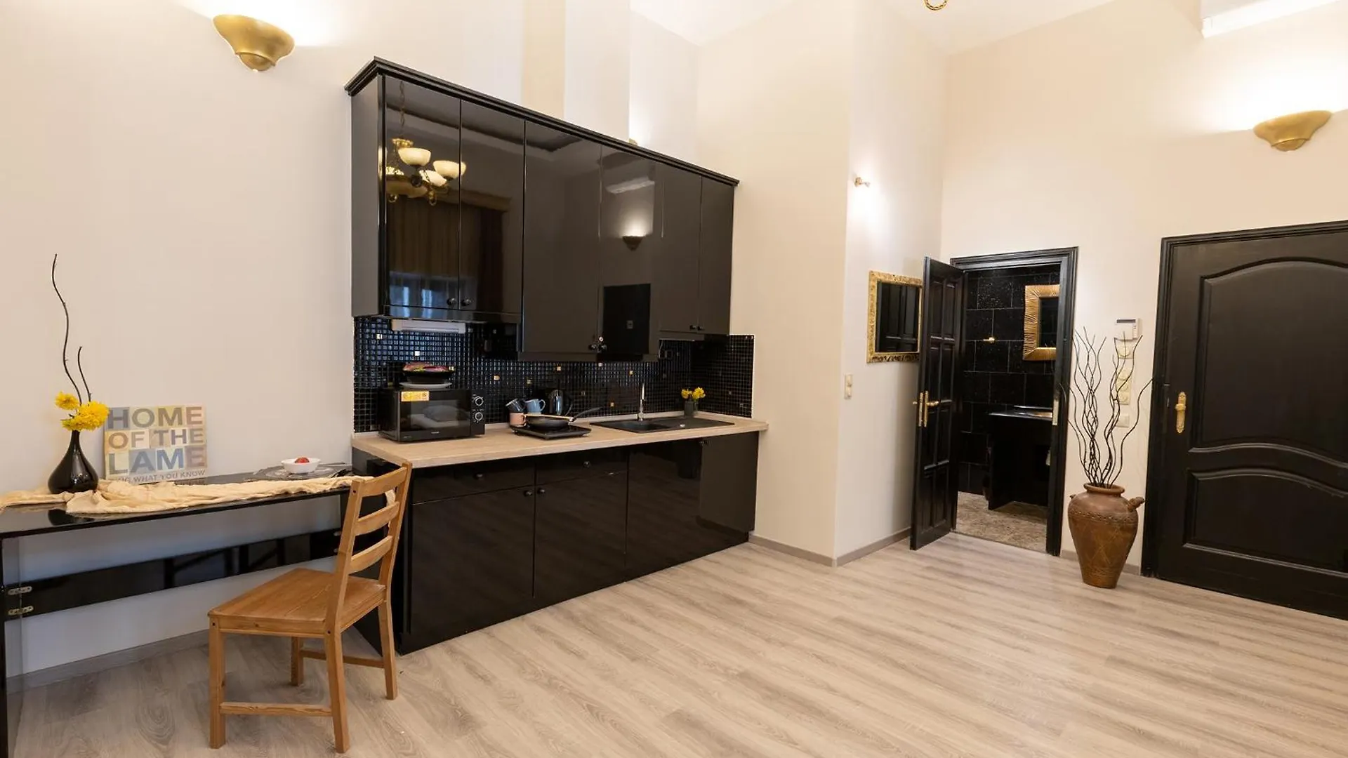 Friends Hostel & Apartments بودابست المجر
